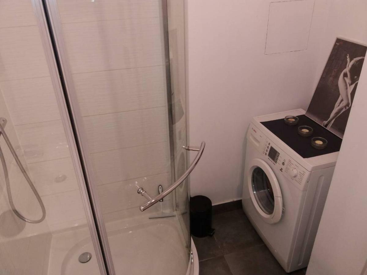 Apartament Wakacyjny U Adrianny Danzig Exterior foto